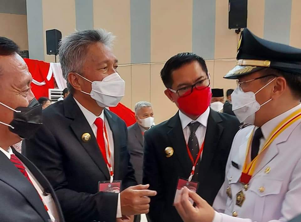 Bupati dan Wabup Minsel Hadiri Pelantikan Walikota dan Wawalikota Manado